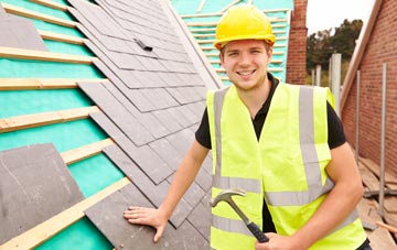 find trusted Tornagrain roofers in Highland